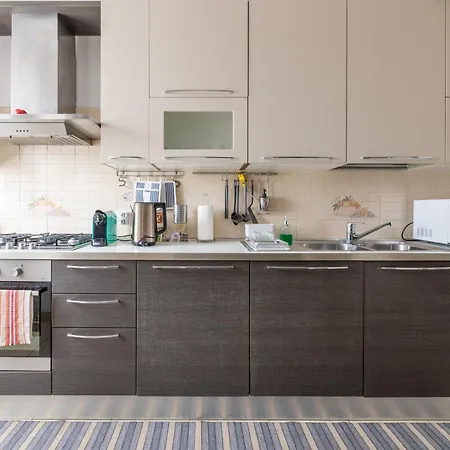 Domus Mari Appartamento Roma
